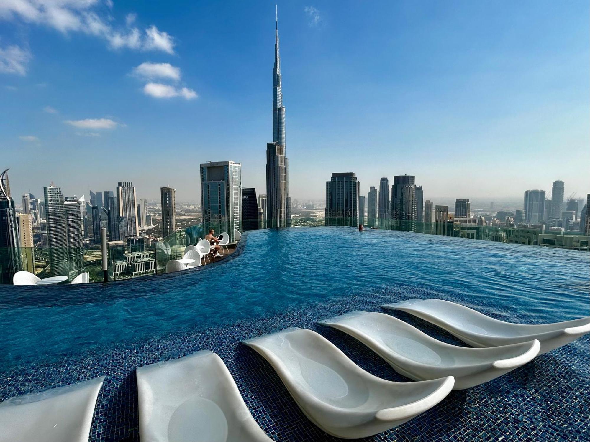 Апартаменти Burj Khalifa Views 2Br With Infinity Pool Downtown Дубай Екстер'єр фото
