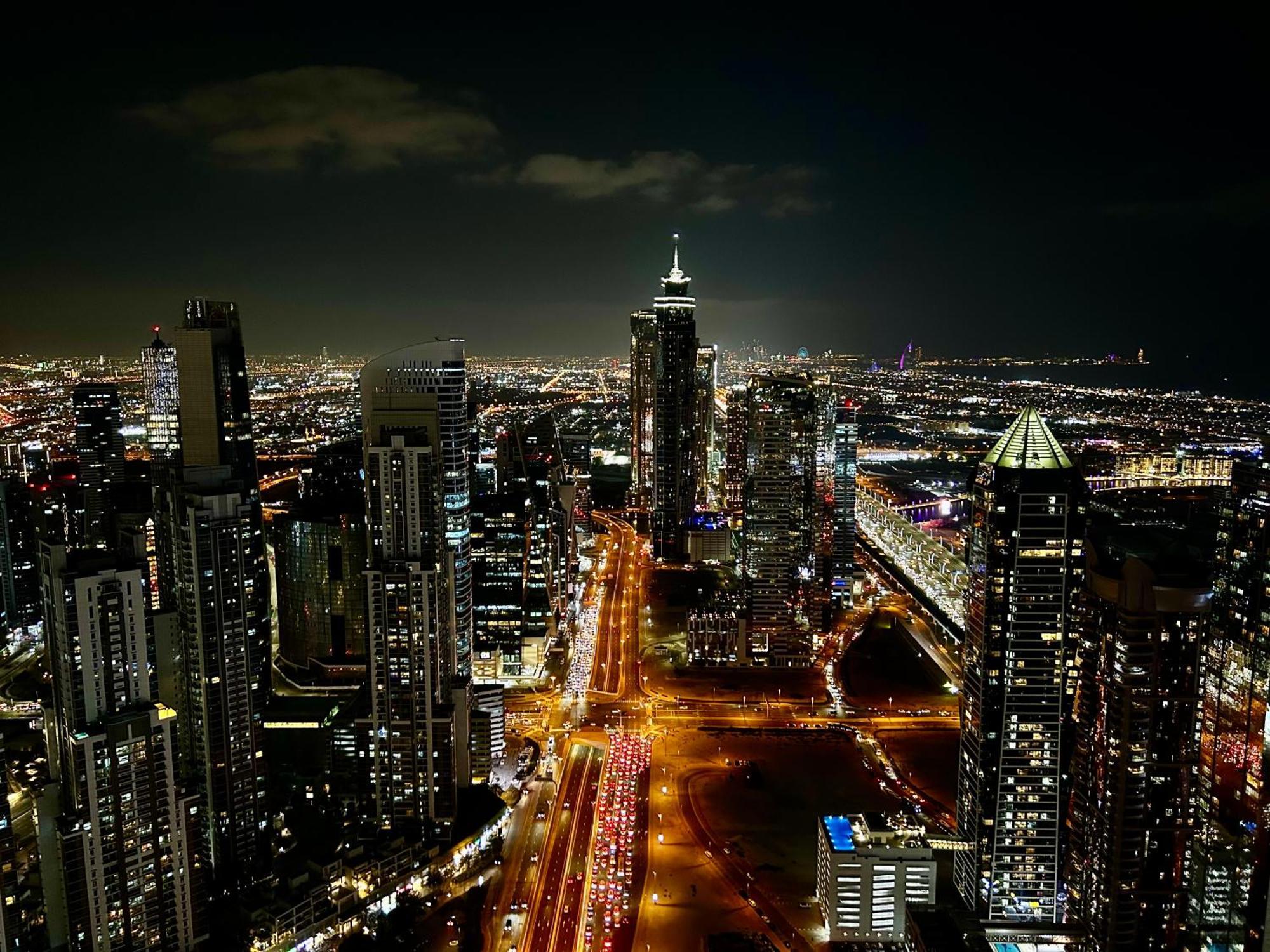 Апартаменти Burj Khalifa Views 2Br With Infinity Pool Downtown Дубай Екстер'єр фото