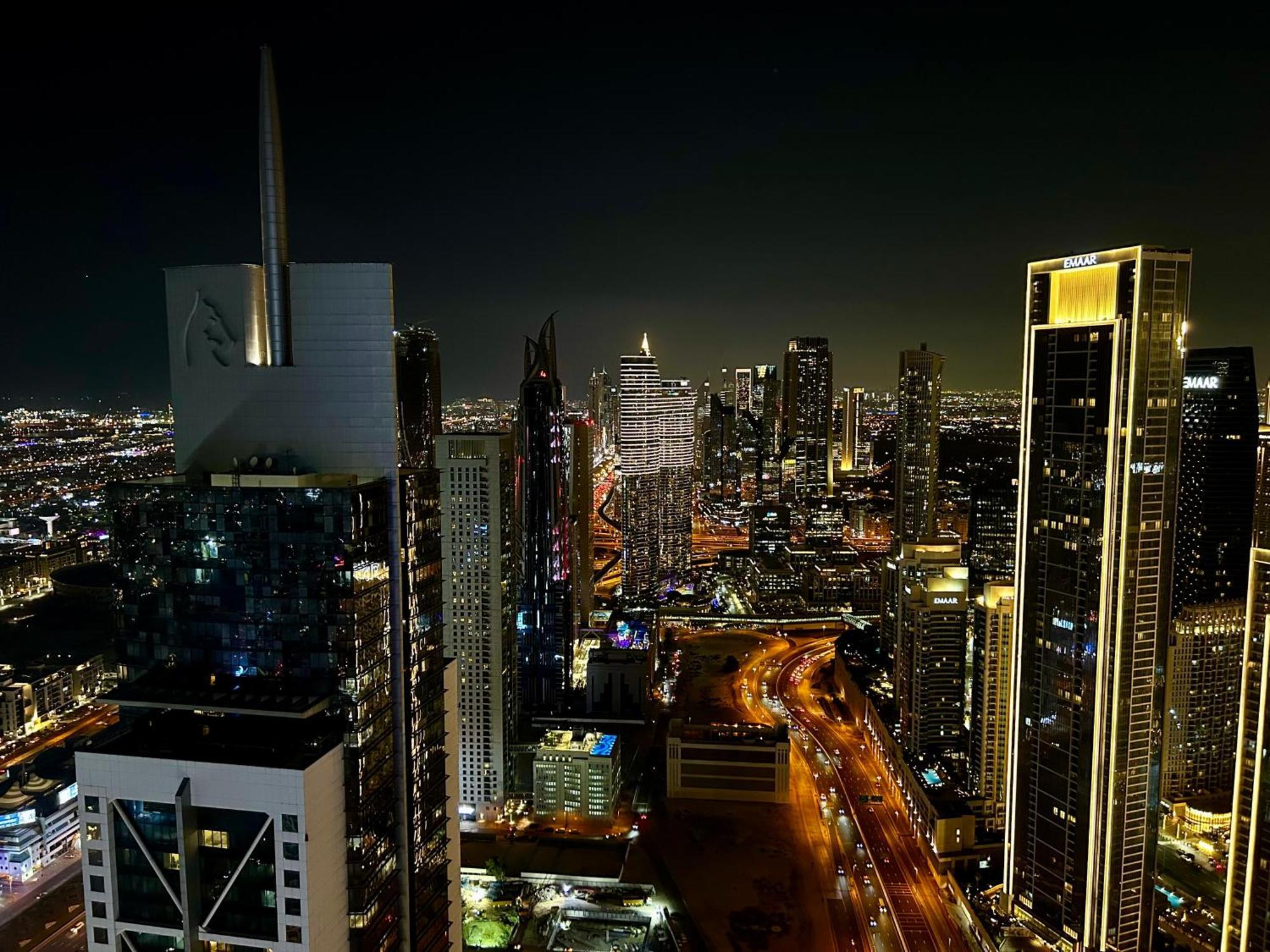 Апартаменти Burj Khalifa Views 2Br With Infinity Pool Downtown Дубай Екстер'єр фото